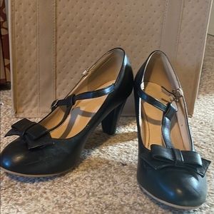 Black Bow Heels
